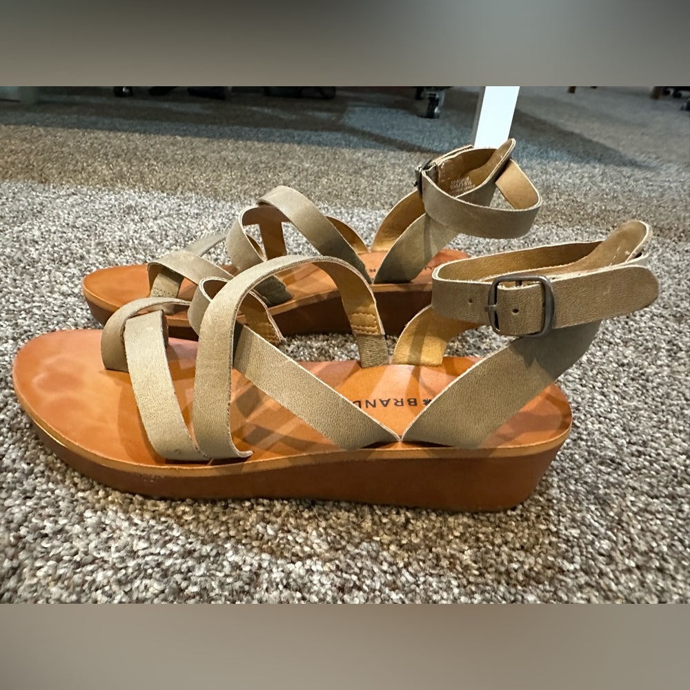 Lucky Brand Tan Sandals with Cork Wedge and Crisscross Straps